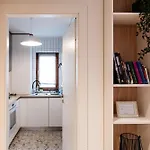 Elma 1 - Old Town - Downtown Piata Romana Apartament
