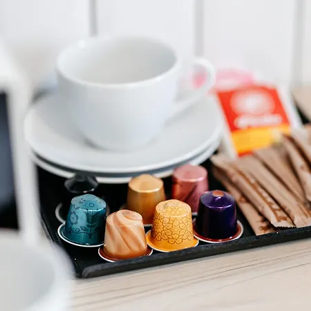 Elma 1 - Piata Romana *