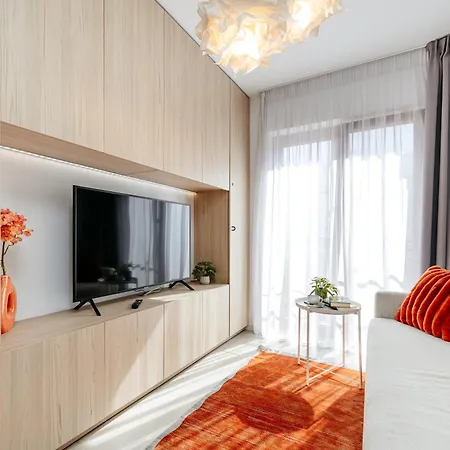 Elma 1 - Piata Romana Apartament Bucureşti