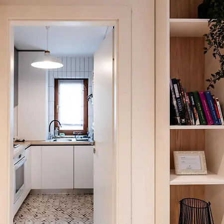 Elma 1 - Piata Romana Appartement