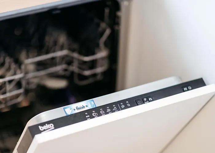 Elma 1 - Piata Romana Апартаменти *