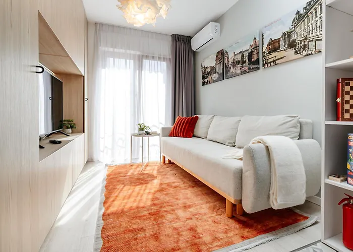 Elma 1 - Piata Romana