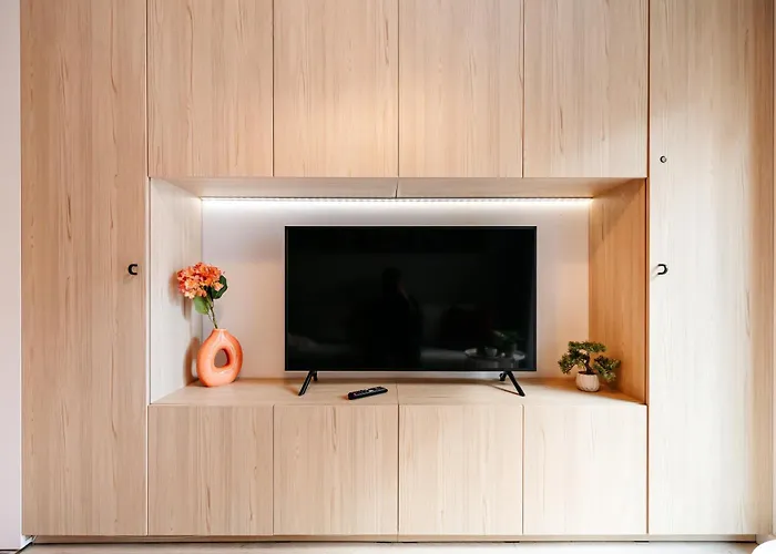 Elma 1 - Downtown Piata Romana Apartmán *