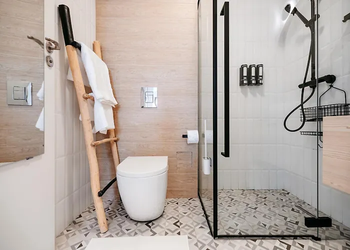 Elma 1 - Downtown Piata Romana Daire *