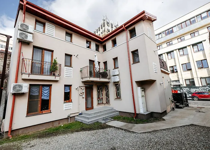 Daire Elma 1 - Downtown Piata Romana *