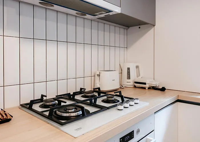 Elma 1 - Downtown Piata Romana