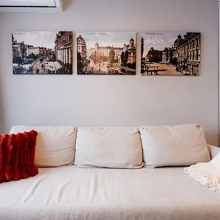 Elma 1 - Piata Romana