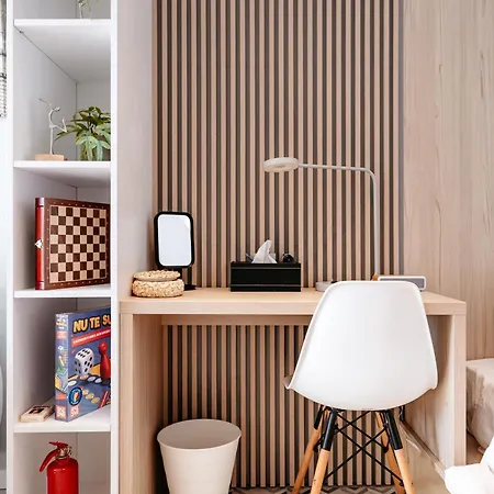 Elma 1 - Piata Romana Bukarest